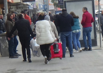 Azerbaycan’dan Iğdır’a alışveriş için bir ayda 65 bin kişi geldi