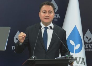 Babacan: Seçmeli Kürtçe dersiyle ilgili kampanyayı destekliyorum