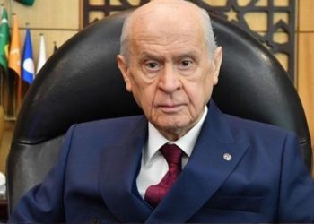 Bahçeli'den Kabaş'a hakaret: Tetikçi bir gazeteci