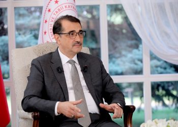 Bakan Dönmez: Elektrik kesintisi 29 Ocak’ta son bulacak