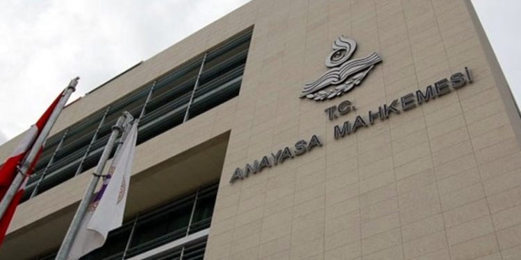 Baro başkanlarının 'AYM'deki dengeleri etkileyecek' kritik seçimi