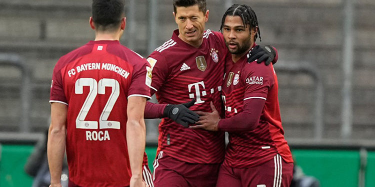 Bayern Münih ve Lewandowski tarihe geçti