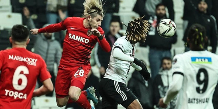 Beşiktaş iki maç sonra kazandı