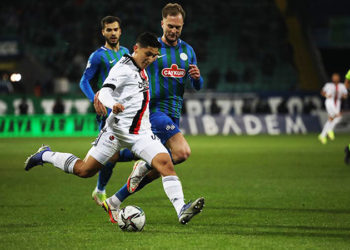 Beşiktaş'ın genç yıldızı Emirhan İlkhan, Süper Lig kariyerine golle başladı