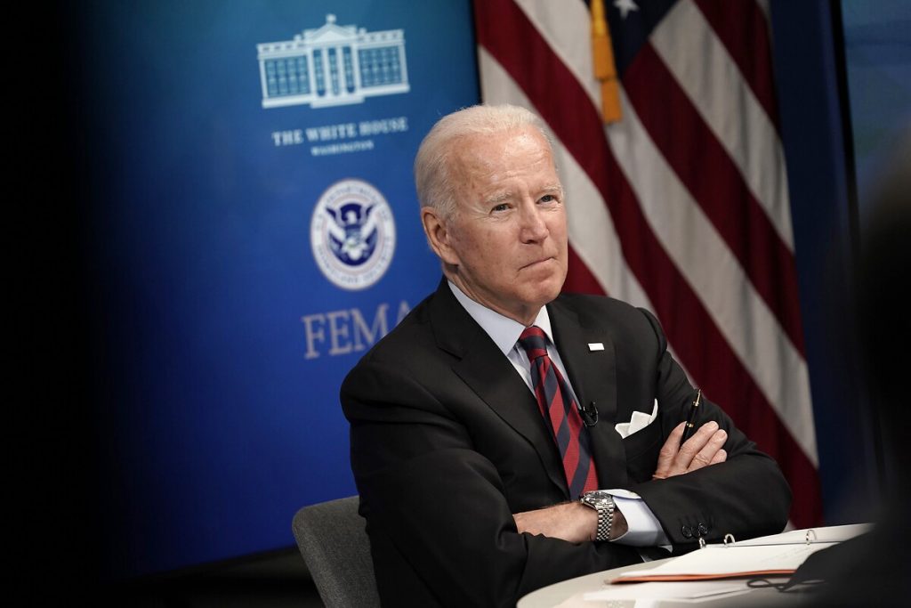 Biden, Ukrayna’yı uyardı: Rusya şubat ayında işgal edebilir