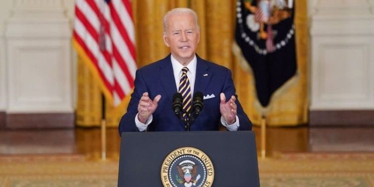 Biden'dan 'felaket' uyarısı: Ruslar Ukrayna'ya girerse can kayıpları çok olur