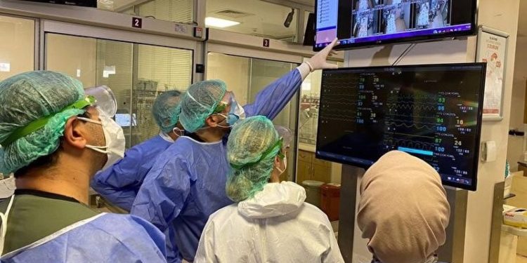 Bilim Kurulu Üyesi Özlü: Omicron vakaları daha da artacak