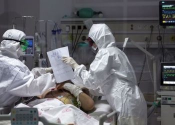 Bilim Kurulu üyesi: BA.2 varyantı filmi başa saracak, bunu engelleyecek tek bir şey var