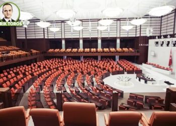 Bir despot kendine profesyonel muhalif kiralasaydı…