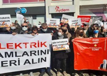 Bodrumlular elektrik faturalarını protesto etti: Zamlar geri alınsın