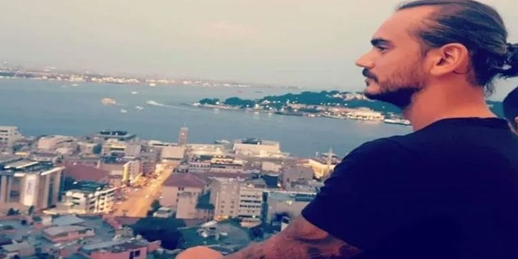 Borçlarını ödeyemeyen 28 yaşındaki esnaf yaşamına son verdi