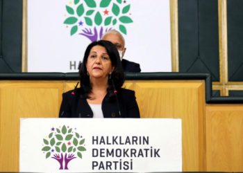 Buldan: Çifte yenilgi aldığınız İstanbul halkları sizi tarihin çöplüğüne gönderecektir