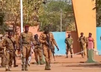 Burkina Faso’da askeri darbe ilan edildi