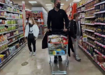 CHP'li Başarır iki yıl arayla aynı alışverişi yaptı: Fark 884 TL