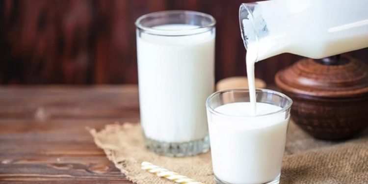 CHP'li Başevirgen: Sütün litresi 21 liraya çıkabilir