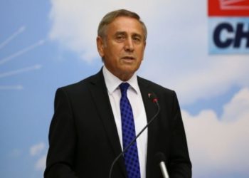 CHP'li Kaya, yarıyıl tatilinin öne çekilmesini önerdi