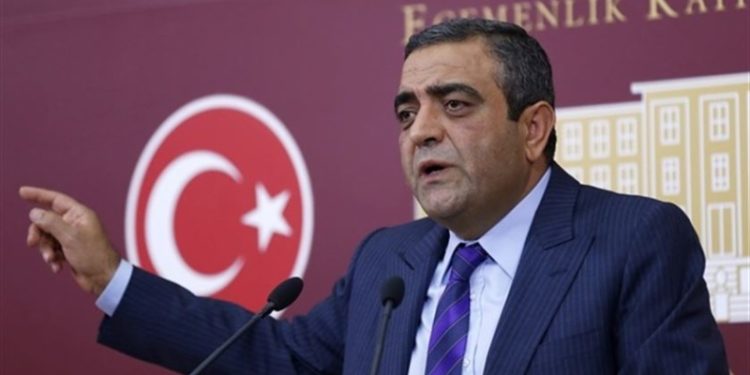 CHP'li Tanrıkulu yılın ilk gününde Demirtaş, Kavala ve Kozağaçlı’yı cezaevinde ziyaret etti