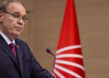 CHP'li Öztrak: Öğreniyoruz ki Tuz Gölü'ndeki depolarda 3-5 günlük gaz kalmış