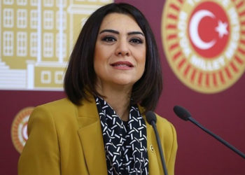 CHP’li Taşcıer’den Bakan Koca’ya: Bizzat bildiğim çocukların testi pozitif çıktı; nasıl ‘12 yaş altı vaka yok’ diyebiliyorsunuz?