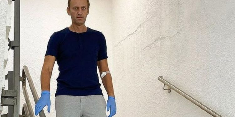 CNN ve HBO, Navalni'nin zehirlenmesiyle ilgili detaylı bir belgesel yayınlayacaklarını duyurdu