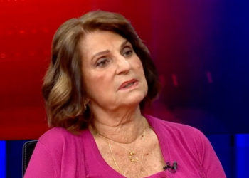 Cemre Birand: Cezaevindeki bebeklerin oyuncakları yok, betonda sürünüyorlar, gökyüzünü görmüyorlar