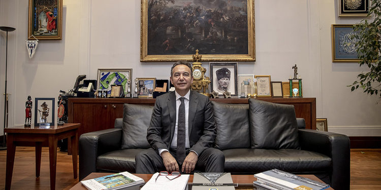 Ciner Grubu CEO'su Usta: Türkiye yatırım açısından diğer ülkelere göre daha cazip