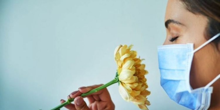 Covid-19’a yakalanıp koku kaybı yaşayanlar dikkat!