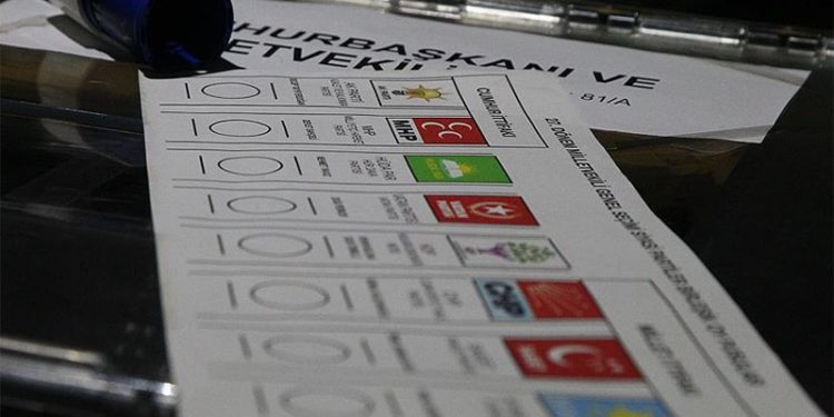 Cumhur İttifakı üye kaybetti, Millet İttifakı artırdı