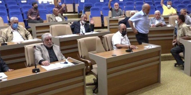 Cumhur İttifakı’nda ‘hizmet ayrımcılığı’ tartışması