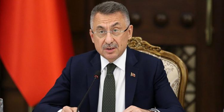 Cumhurbaşkanı Yardımcısı Oktay: Kur korumalı mevduata toplam katılım 209 milyar lira oldu