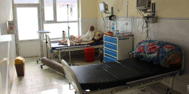 DSÖ uyardı: Afganistan sağlık sistemi çöküşün eşiğinde