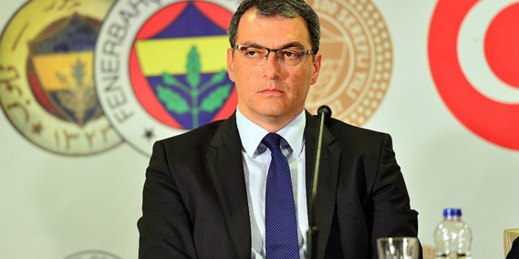 Damien Comolli: Fenerbahçe, sürekli kendini imha etme modunda