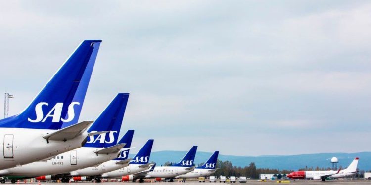 Danimarka, 2030'da fosil yakıt kullanmayan uçuşlara geçmeyi hedefliyor