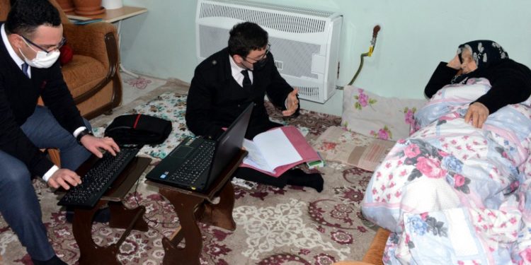 Davada tanık olan hasta kadın adliyeye gidemedi, evde mahkeme kuruldu