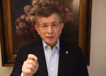 Davutoğlu: Türkiye’nin Kazakistan'a gerekli katkıyı yapması tarihi bir görevdir; şu ana kadar bu yönde yeterli adımlar atılmadı