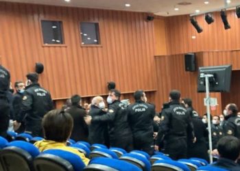 Dedeoğulları’nın yakınları polis tarafından darp edildi