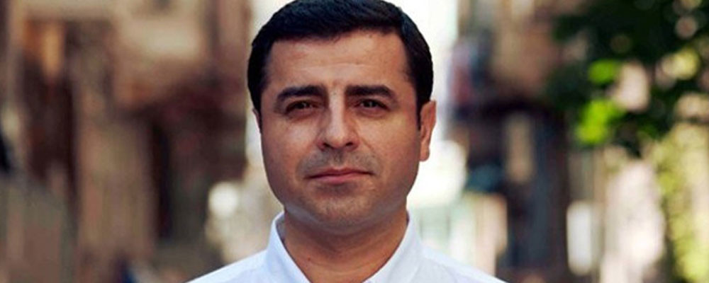 Demirtaş’a “Davutoğlu’na hakaretten” hapis cezası