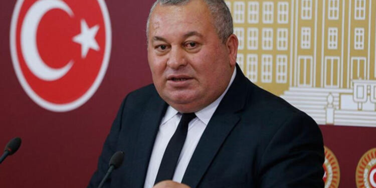 Demokrat Partili Cemal Enginyurt: Asgari ücrete verdiğiniz yüzde 50 zammı bir gecede geri aldınız; millet hesabını soracak