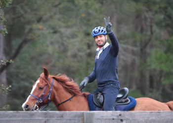 Devlet gazete ilanıyla Zarrab’ı arıyor: Türkiye’de ‘resmen’ iş yapıyor