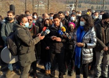 Diyarbakır'daki 'Bahçeli Ormanı'na tepki: Kürt halkına hakaret