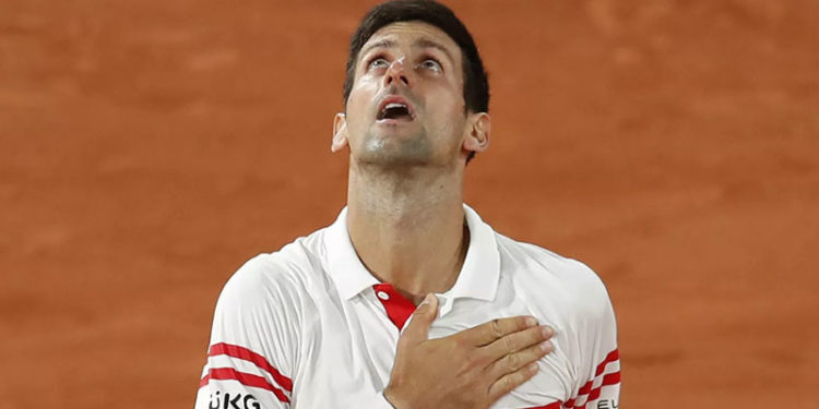 Djokovic'e Avustralya'dan önce gittiği İspanya'da 'aşısız halde yasadışı giriş' soruşturması açıldı