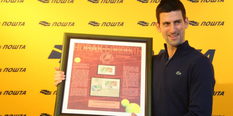 Djokovic'in Covid'e yakalandığı iddia edilen tarihten bir gün sonra maskesiz katıldığı etkinlik fotoğrafları gündem oldu