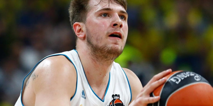 Doncic'in 'triple double' yaptığı maçta Mavericks, Bulls'u yendi