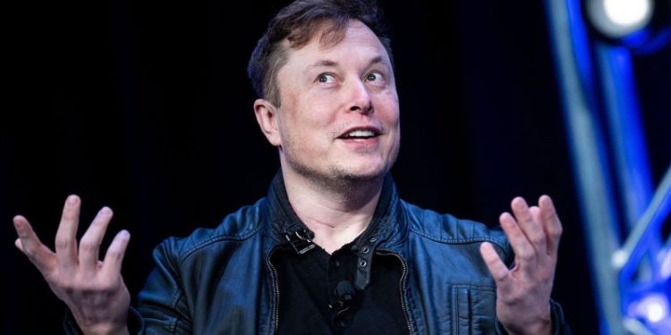 Elon Musk: Çok daha fazla endişelenmeliyiz