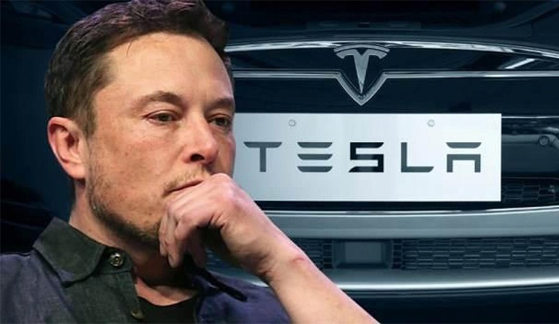 Elon Musk'a kötü haber: Dünyanın dört bir yanındaki Tesla araçları hackledi