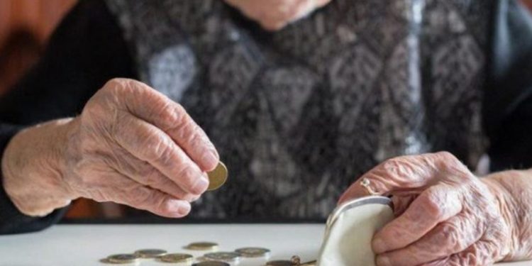 Emeklilerin maaş farklarının ne zaman ödeneceği belli oldu