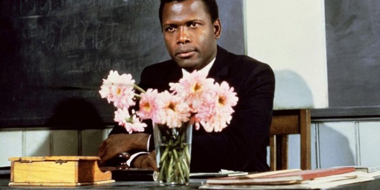 En İyi Erkek Oyuncu Oscar'ını alan ilk siyah oyuncu vefat etti