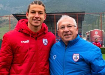 Enis Destan'dan Altınordu'ya veda mesajı