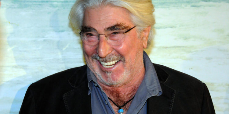 Erdal Özyağcılar koronavirüse yakalandı