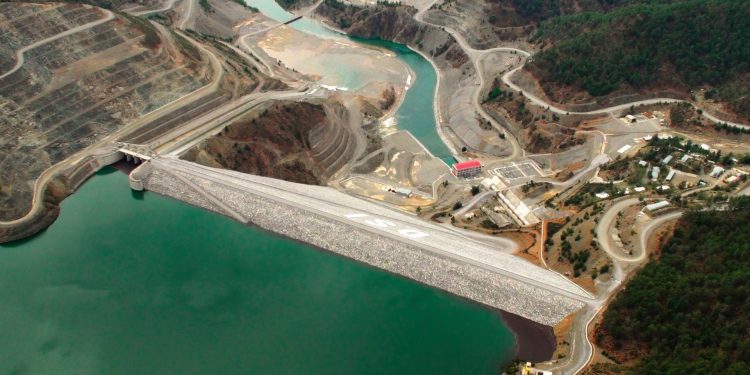 Erdoğan, Kalamış Yat Limanı’ndan sonra Akköprü HES ihalesini de iptal etti